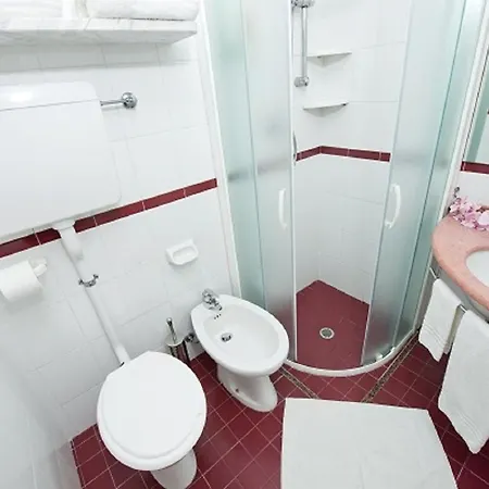 Embassy Hotel Cesenatico