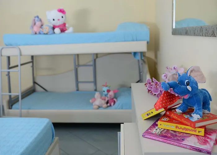 فندق Embassy تْشيزيناتيكو