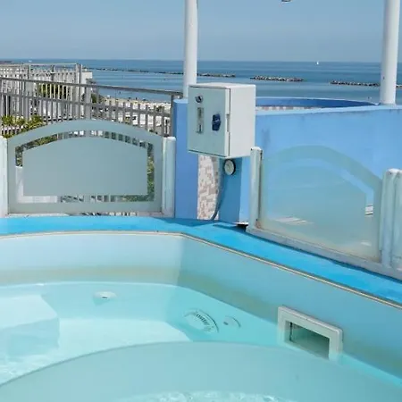 Embassy 3* Cesenatico