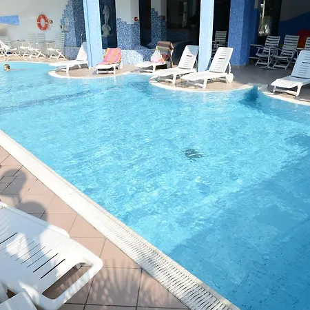 Ξενοδοχείο Embassy