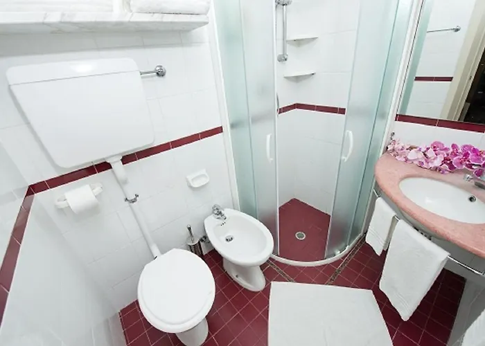 Embassy Hotel Cesenatico