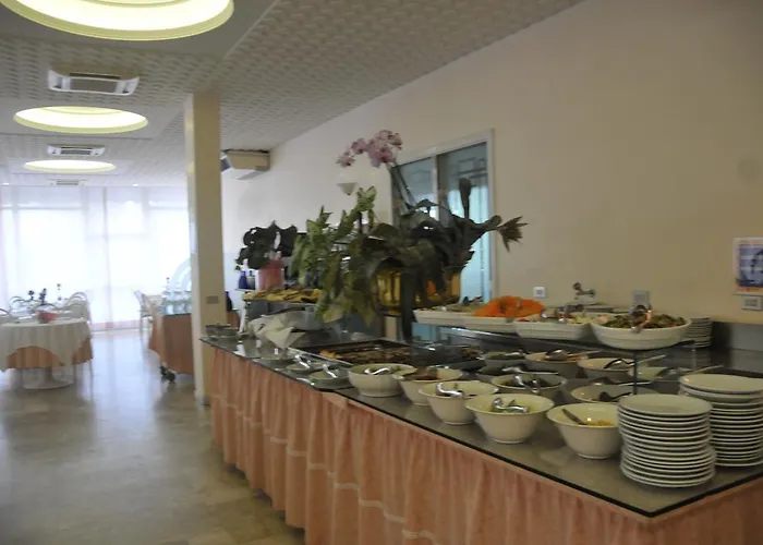 Hotel Embassy Cesenatico